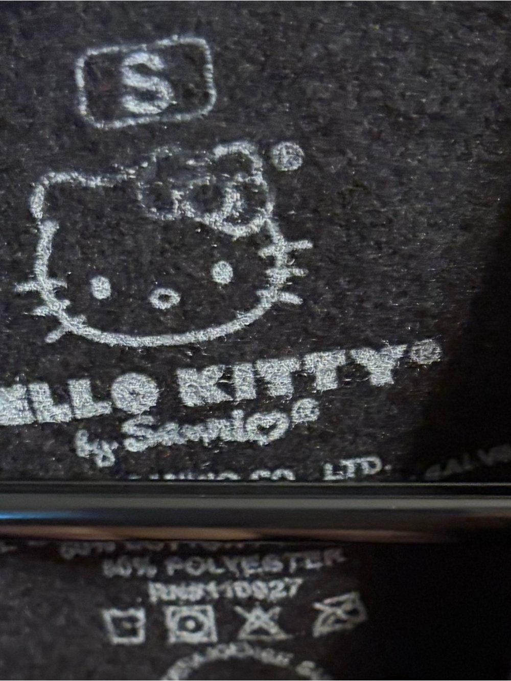 Sanrio Hello Kitty Black Tokyo Hoodie - Picture 4 of 6